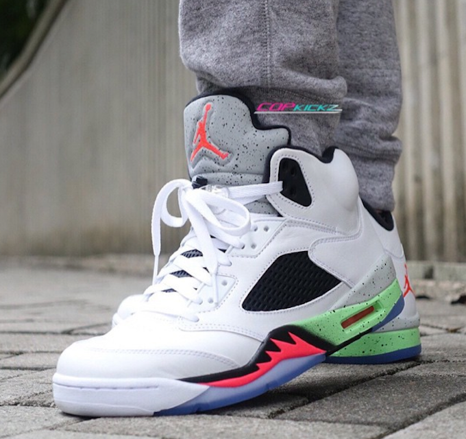 jordan 5 space jam footlocker