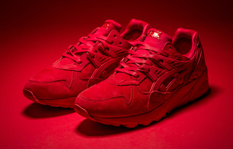 asics all red shoes
