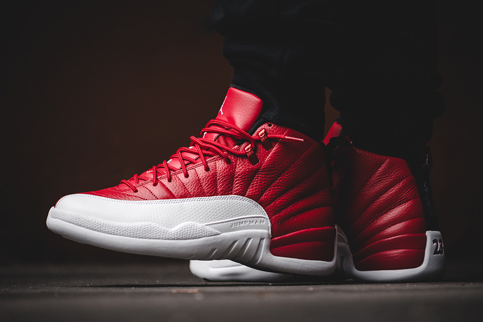 finish line red 12s