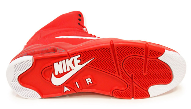 Nike-Air-Command-Force-University Red-Release-Date-2