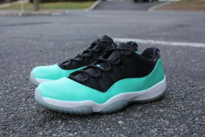 Air Jordan 11 Low 