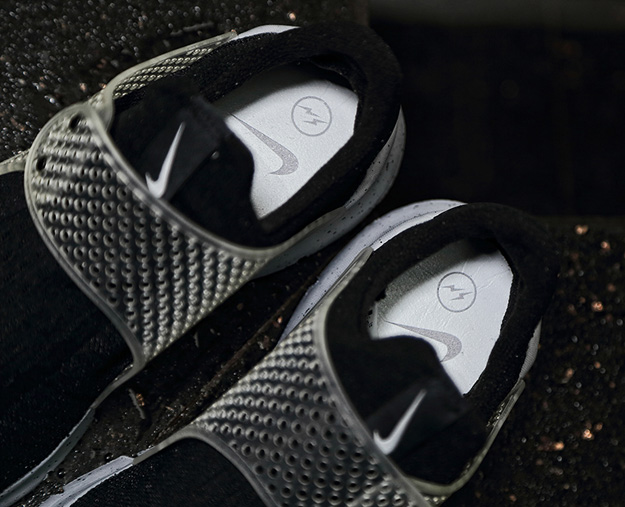 fragment design Nike Sock Dart Oreo