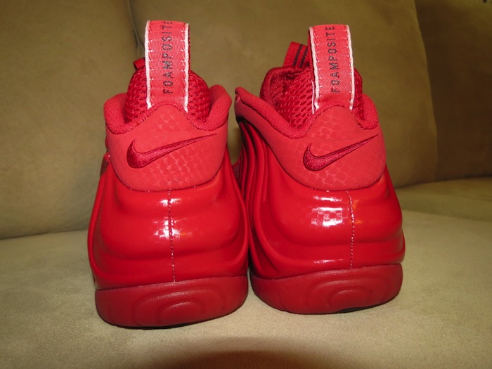 gym-red-october-nike-foamposite-2