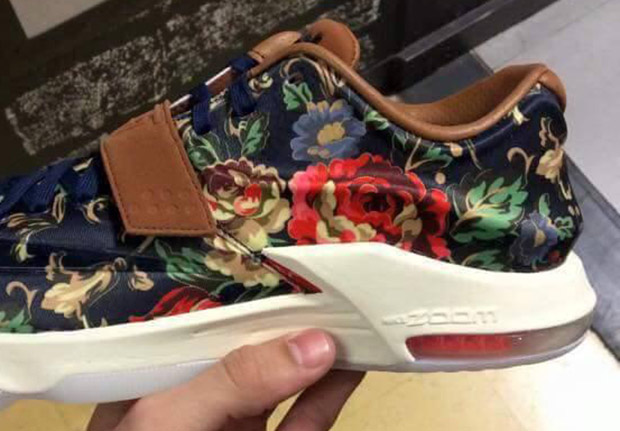 kd floral shoes