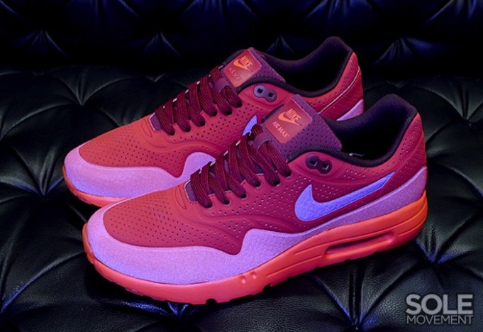 nike air max ultra moire red