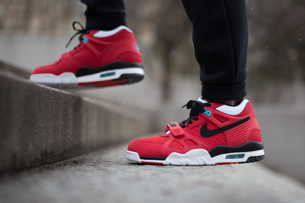 nike air trainer 3 red