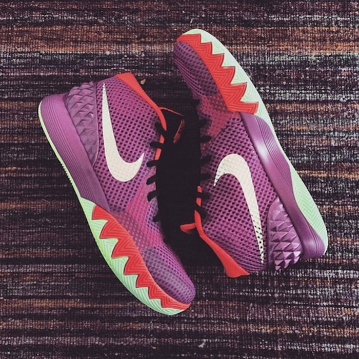 Nike Kyrie 1 Fireberry