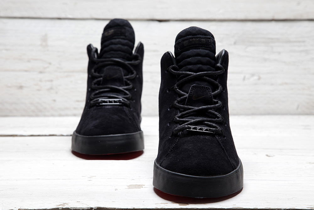 LeBron 12 NSW Lifestyle Lights Out