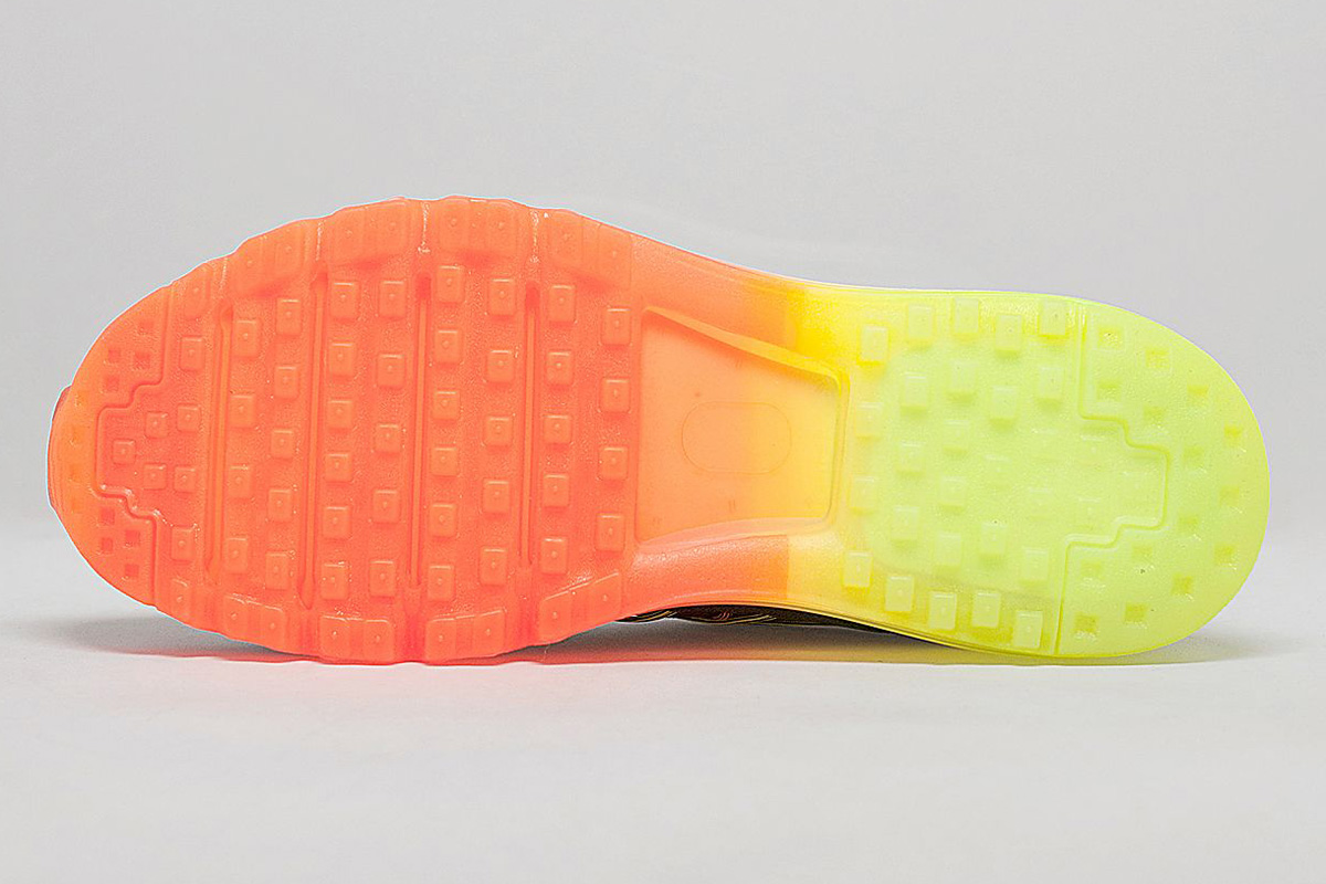 Nike-Air-Max-2015-Charcoal-Volt-Total-Orange-5