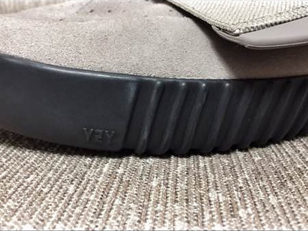 adidas-yeezy-boost-black-sole-sample-6