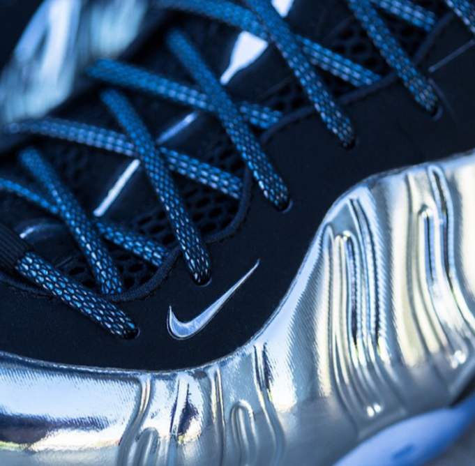 foamposite one mirror