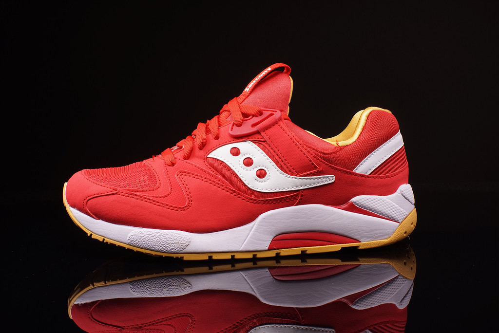 saucony grid 9000 red off white