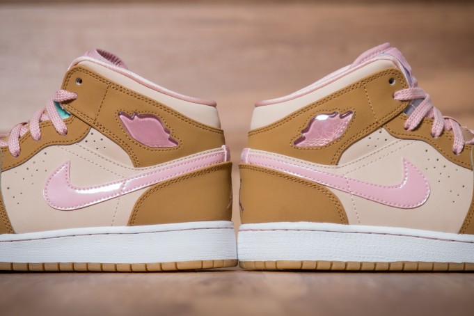 Air Jordan 1 Mid GS Lola Bunny - Sneaker Bar Detroit