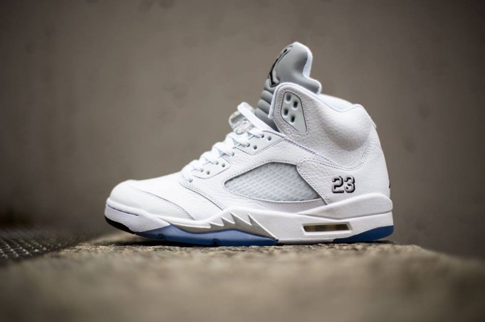jordan 5 metallic white outfit