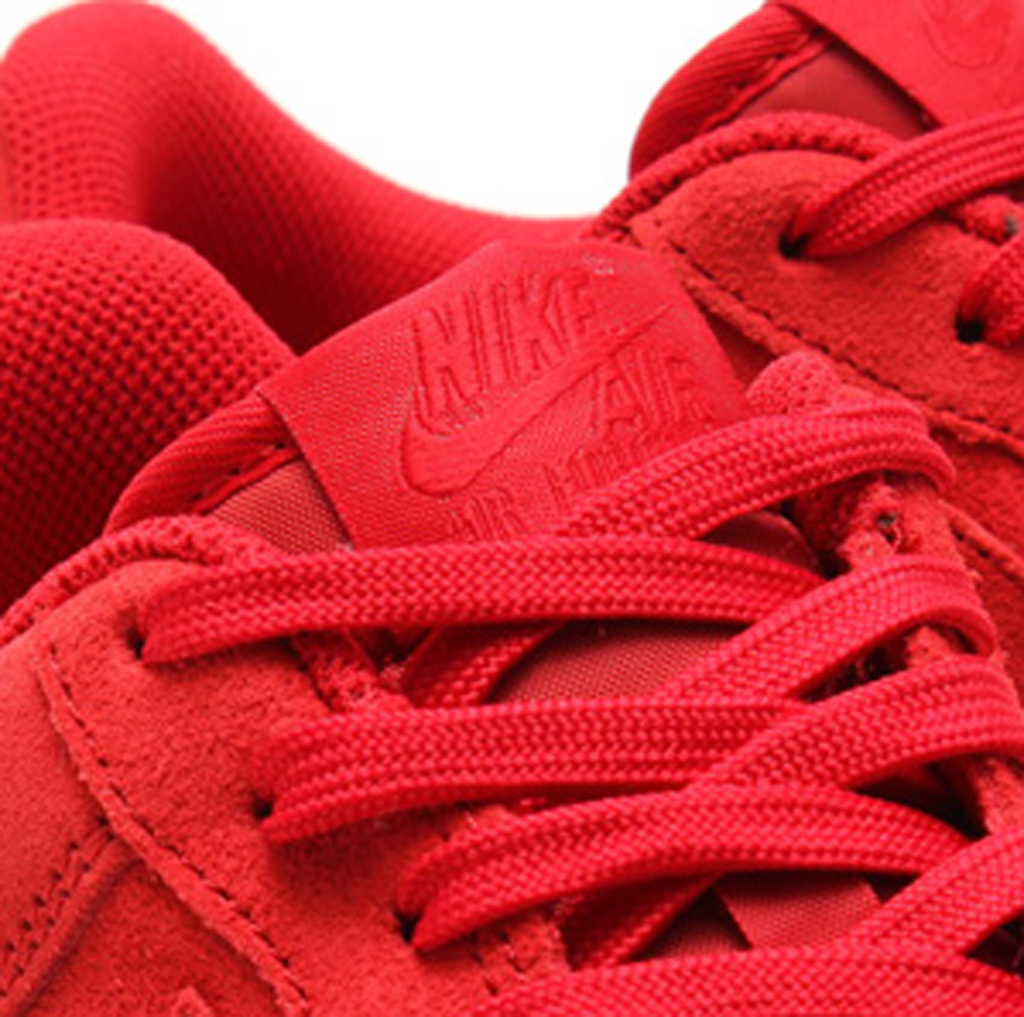 nike-air-force-1-low-solar-red-2