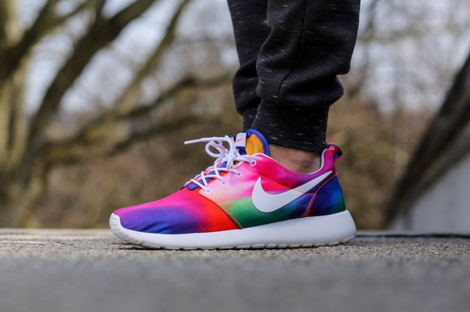 nike roshe run all colours