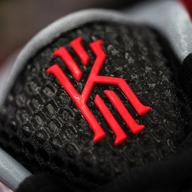 Nike Kyrie 1 "Infrared"