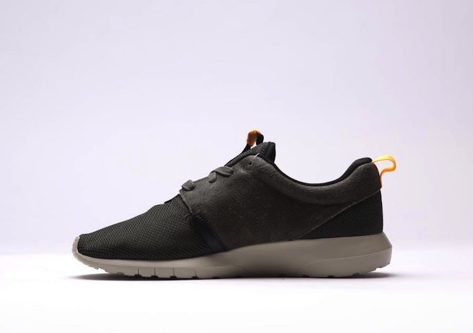 Nike Roshe Run NM FB Khaki