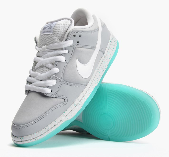 Nike SB Dunk Low MAG Marty McFly