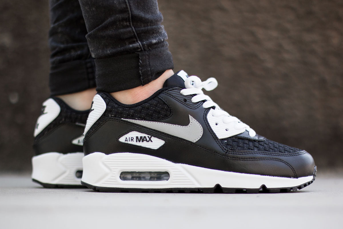 Nike Air Max 90 Premium sneakers $ 121 Fast Delivery Price