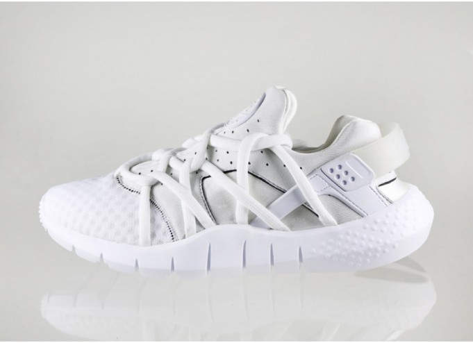 nike air huarache white sail