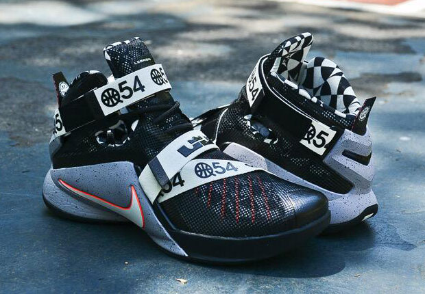 Nike LeBron Soldier 9 Quai 54 - Sneaker 