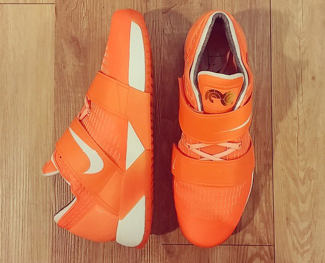 Nike Zoom Revis 2 Orange