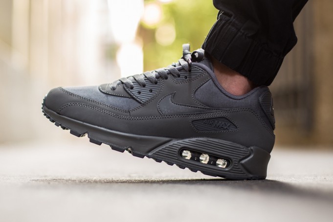 nike air max essential grey