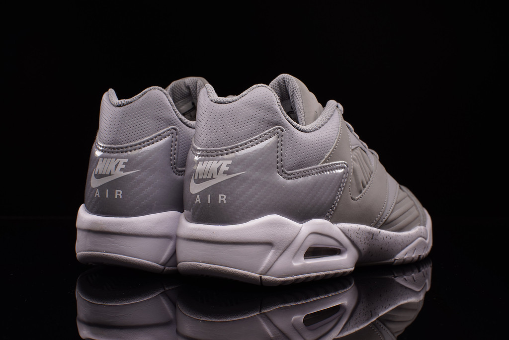 Nike Air Tech Challenge 4 Low Wolf Grey