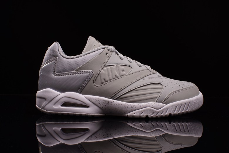 Nike Air Tech Challenge 4 Low Wolf Grey