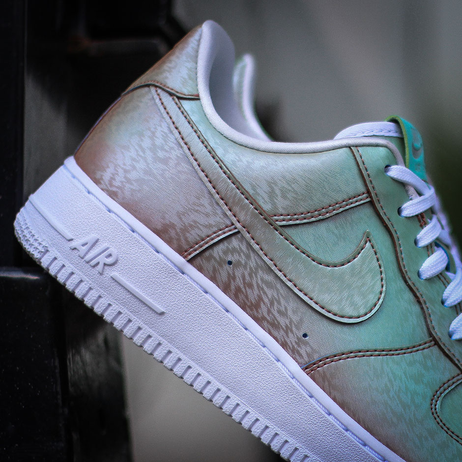 Preserved Icons Nike Air Force 1 Low Statue of Liberty