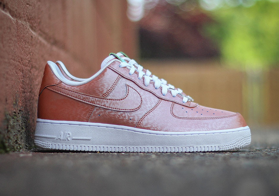 Preserved Icons Nike Air Force 1 Low Statue of Liberty