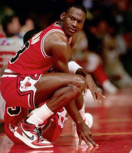 Michael Jordan wearing the Air Jordan 1.5 Chicago The Return
