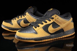 black and gold sb dunks