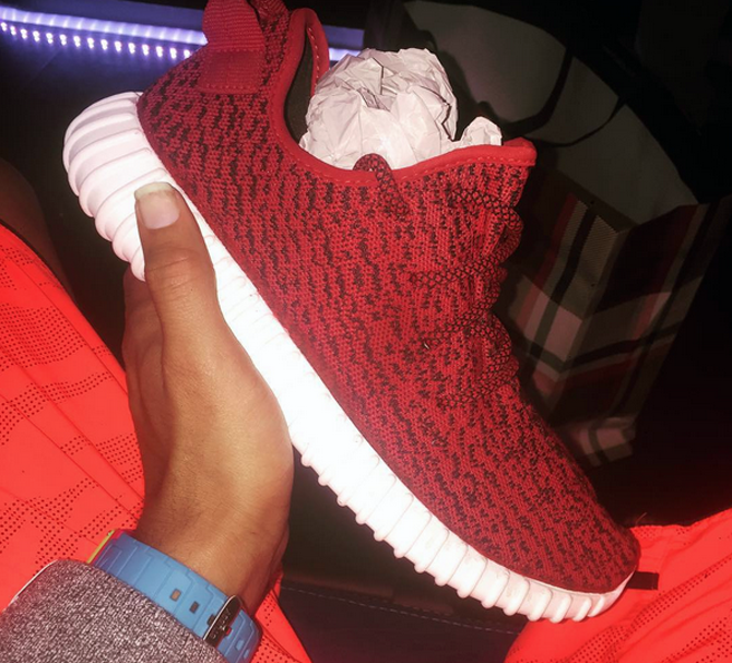 all red yeezys 350 boost