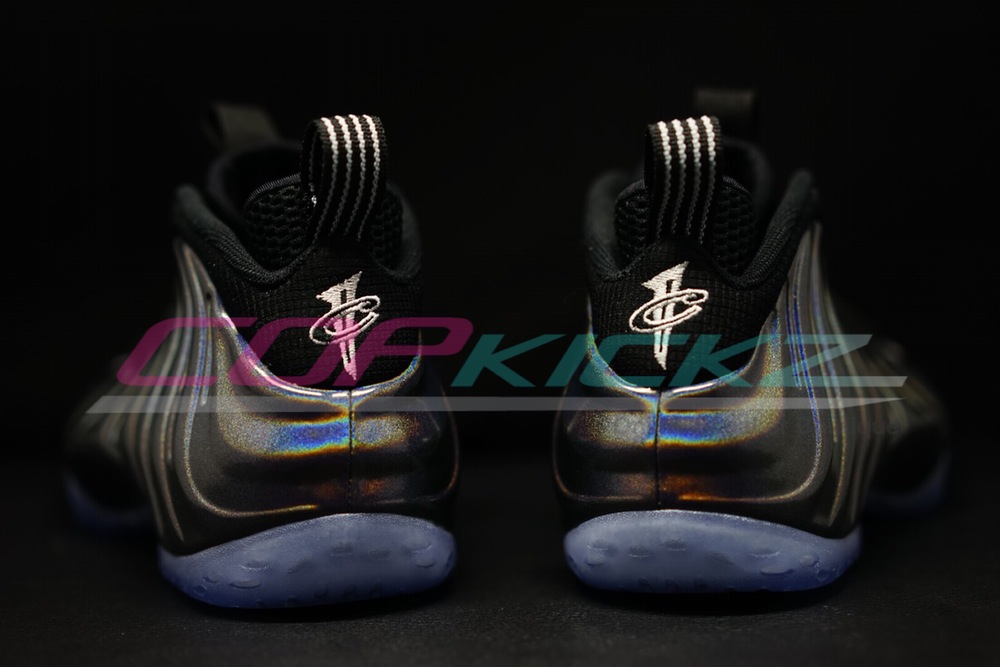 Hologram Nike Air Foamposite One Black Friday 2015