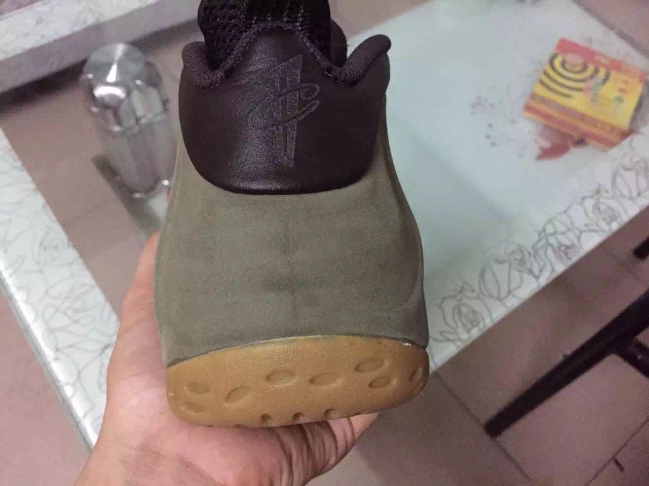 Nike Foamposite one PRM Olive Suede