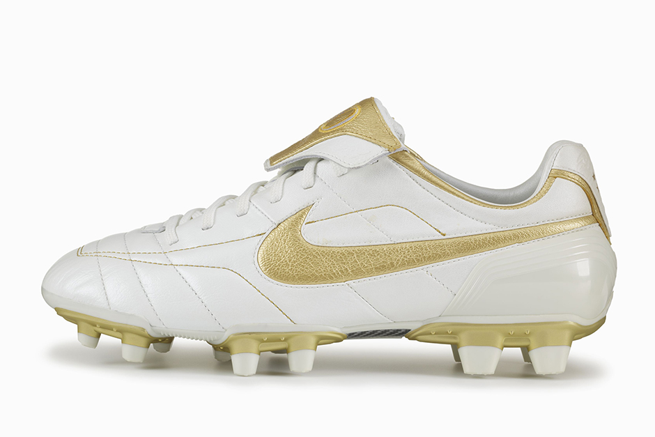 Nike 2005 Tiempo Legend of Touch of Gold