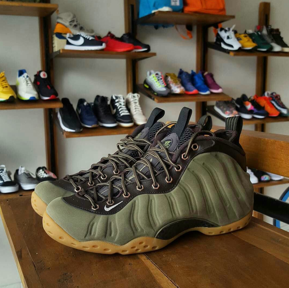 Olive Nike Air Foamposite One PRM