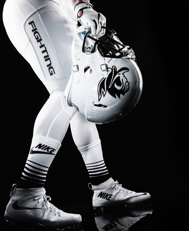 Oregon Ducks Galaxy White Helmets