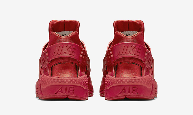 Red Nike Air Huarache