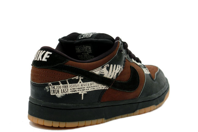 Nike SB Dunk Low Zoo York 2002