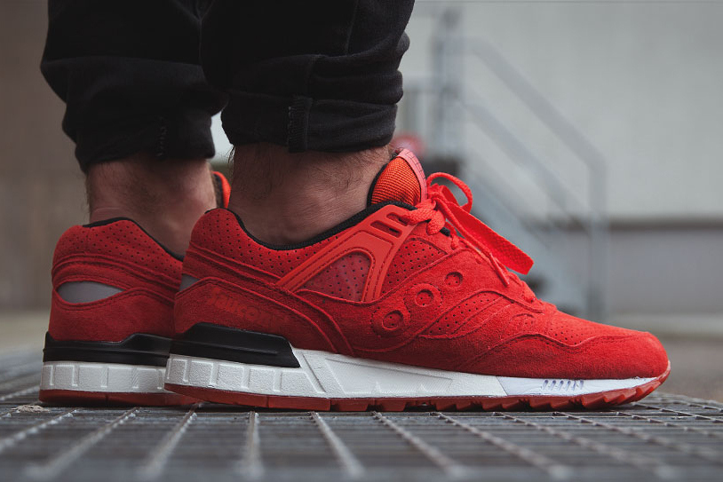 Saucony Grid SD Solar Red