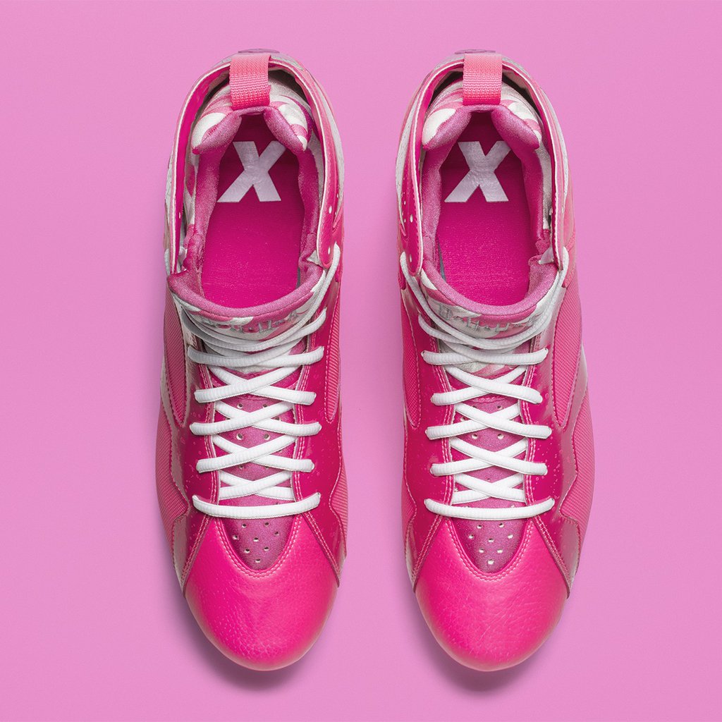 Air Jordan 7 Breast Cancer Awareness