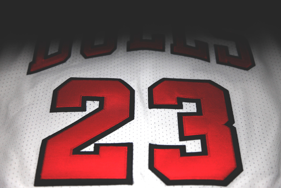 Mitchell Ness Michael Jordan 72-10 Chicago Bulls Jersey Air Jordan 11