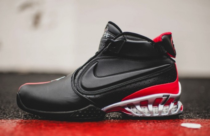 Nike Zoom Vick 2 Black University Red - Sneaker Bar Detroit