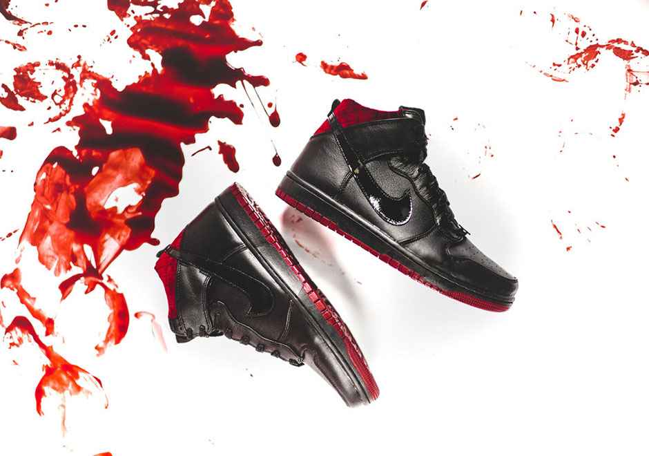 nike dunk coffin halloween available