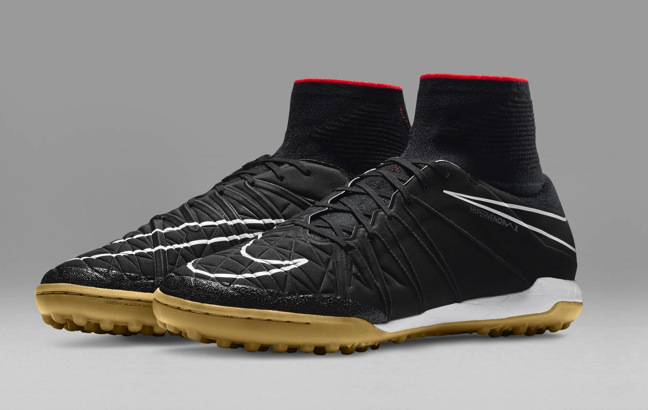Nike Men's Magistax Proximo II DF TF Turf Soccer Shoes (Sz. 8. 5