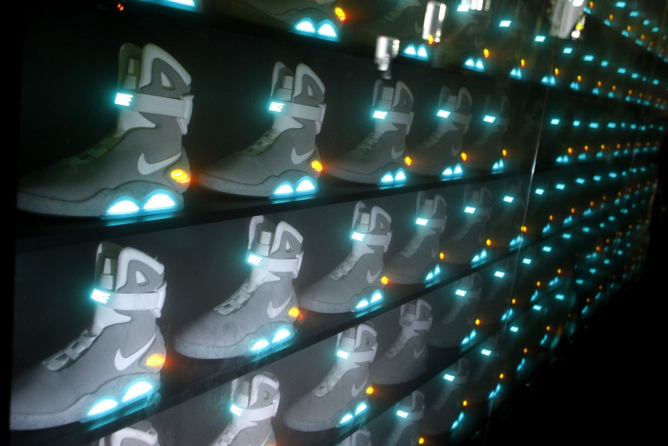 2015 Nike MAG Release Details