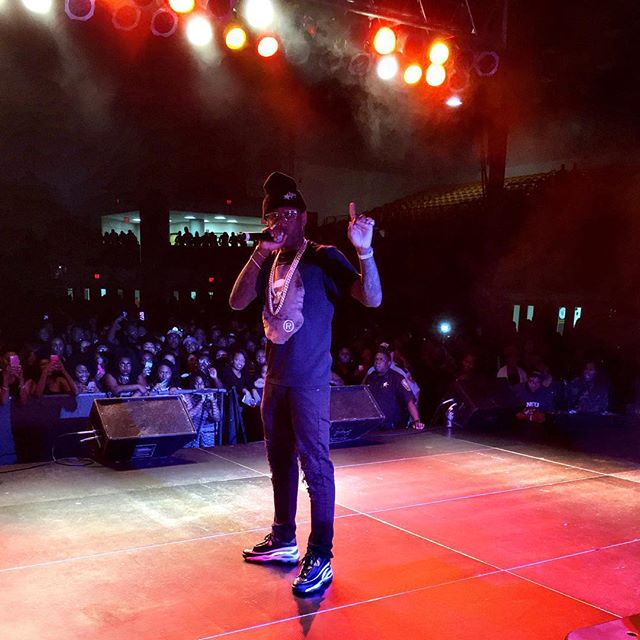 Celebrity “Weekly” Rotation - 풋셀 커뮤니티